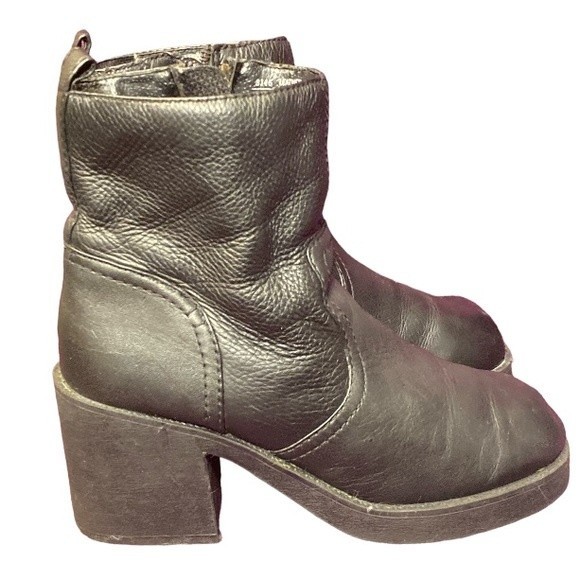 Vintage Y2K Ankle Boots Chunky Heels Black Leather Planet 814619 size 7.5 - Picture 9 of 14